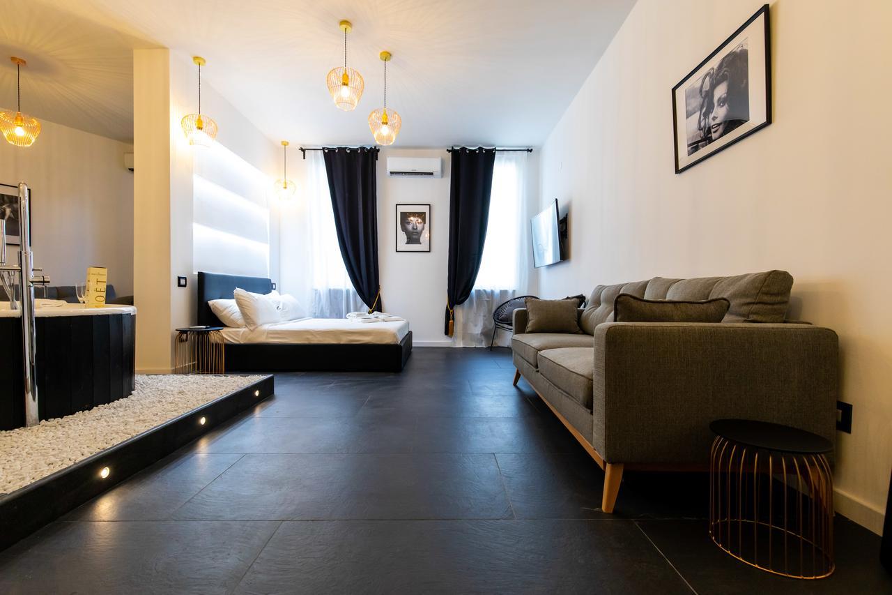 Muni Boutique Flat By Babylon Stay Νάπολη Εξωτερικό φωτογραφία