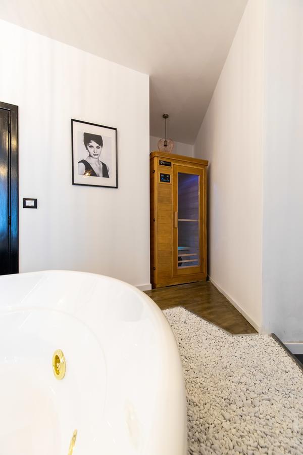 Muni Boutique Flat By Babylon Stay Νάπολη Εξωτερικό φωτογραφία